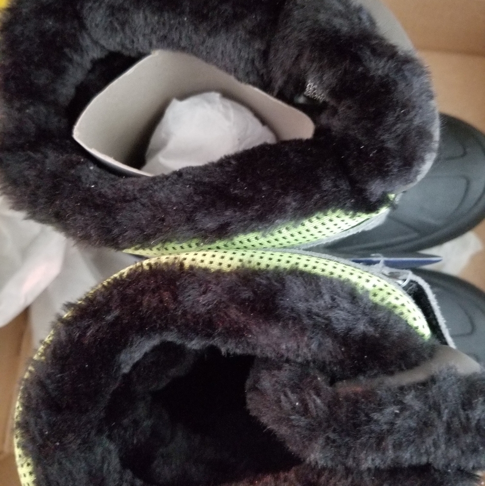 Kids  winter  boots